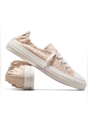 ⭐️Size 6 - NWT: CONVERSE - Women’s Shoreline Shoes